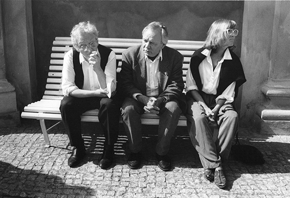 In Dobriš: Peter Bichsel, Jürgen Becker, Rango Bohne, Mai 90